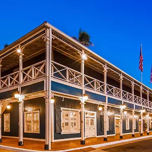 Pioneer Lahaina
